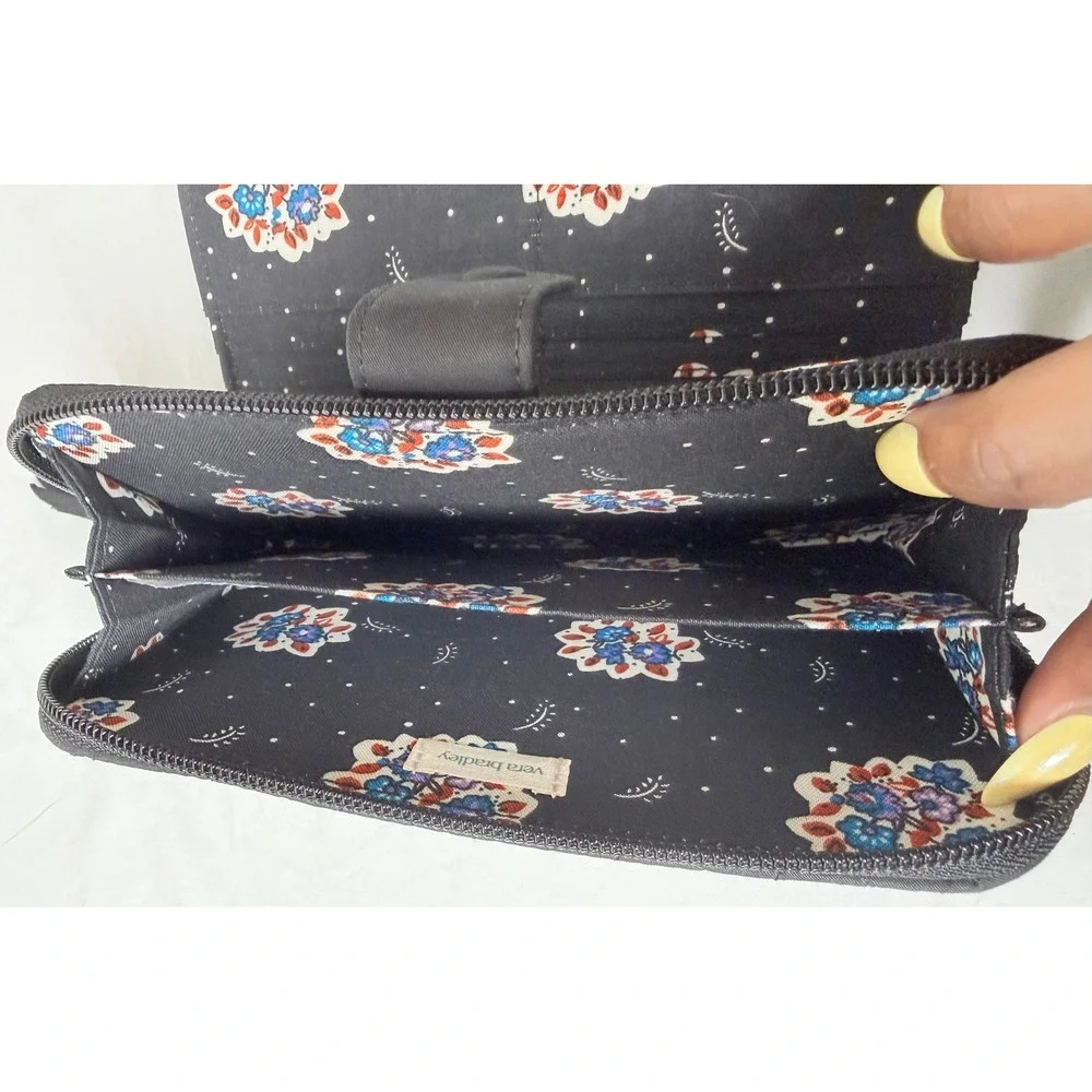 Vera Bradley Large Wallet Featherweight Black NWT Quilted Moonless Night 20089